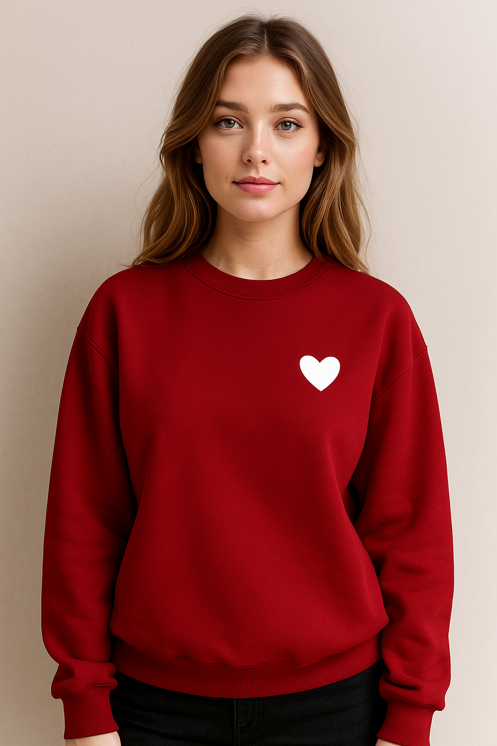 Pretty round neck pullover sweatshirt